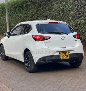 Mazda Demio 2018 White