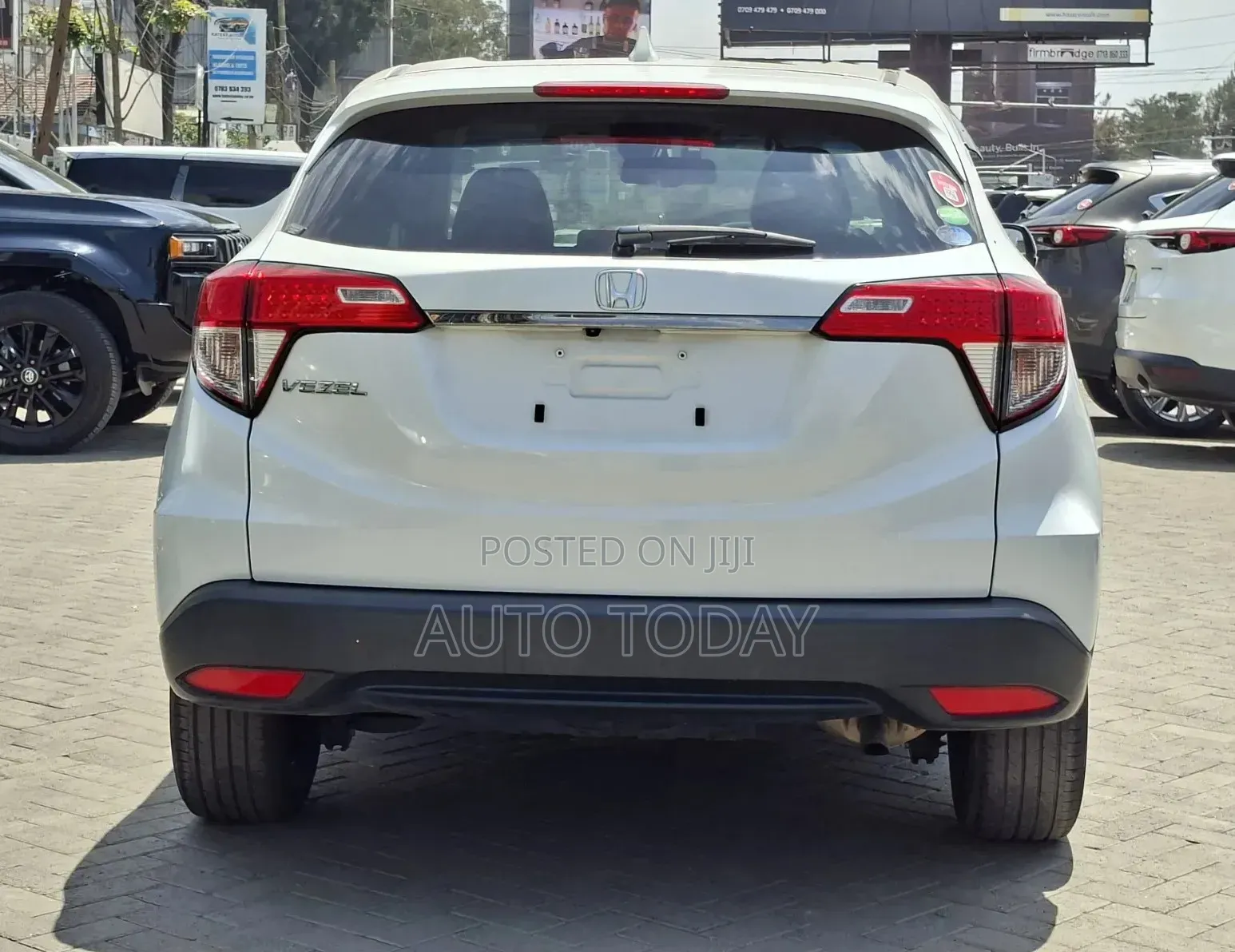 Honda Vezel 1.5 2WD 2019 Silver