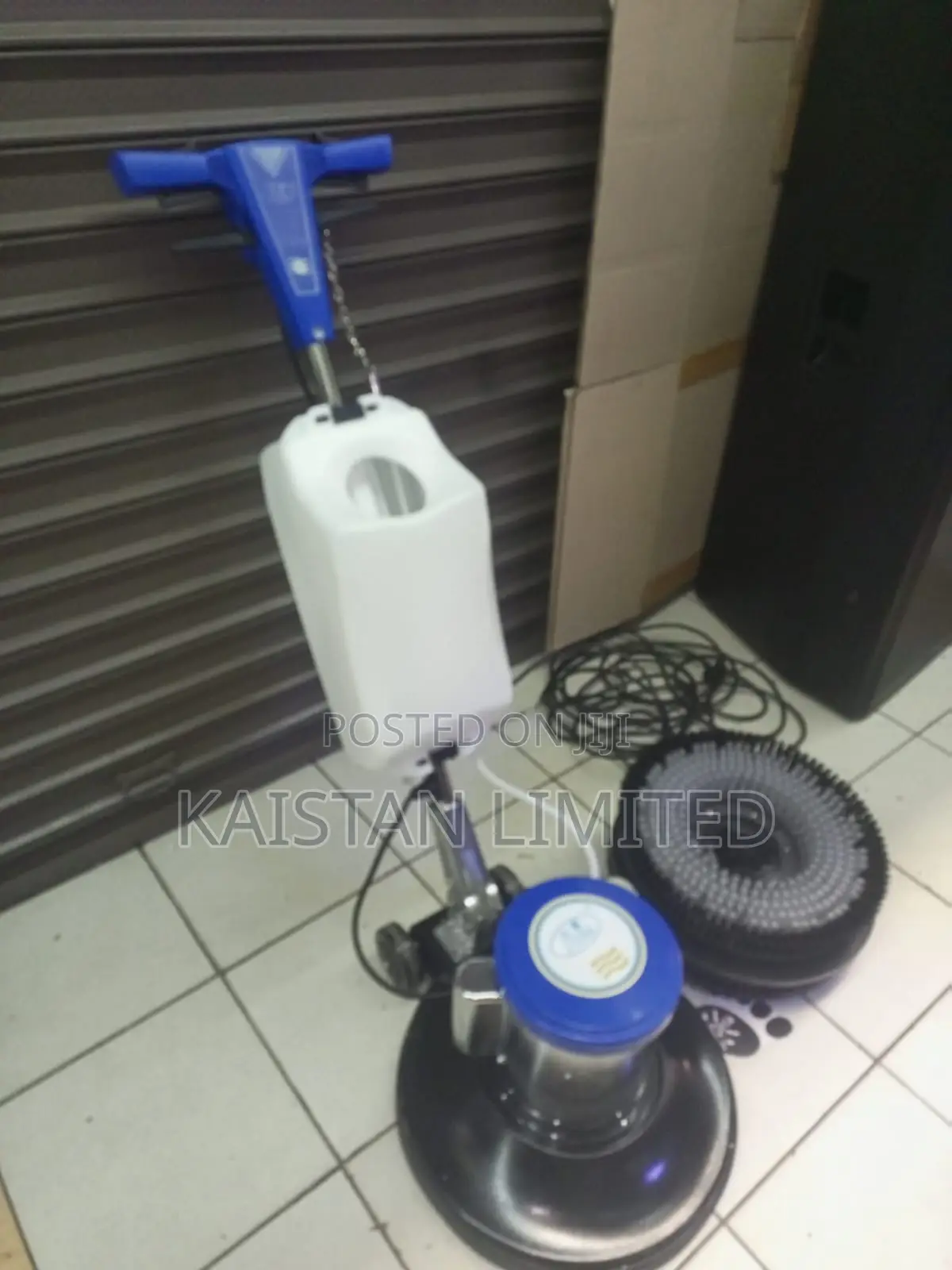 Floor Scrubber Machine