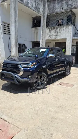 Toyota Hilux 2020 Black
