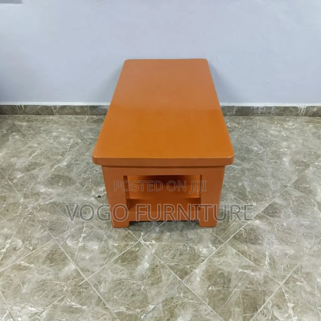 Coffee Table; Wooden Coffee Table
