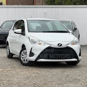 Toyota Vitz 1.0 FWD 5dr 2019 Pearl