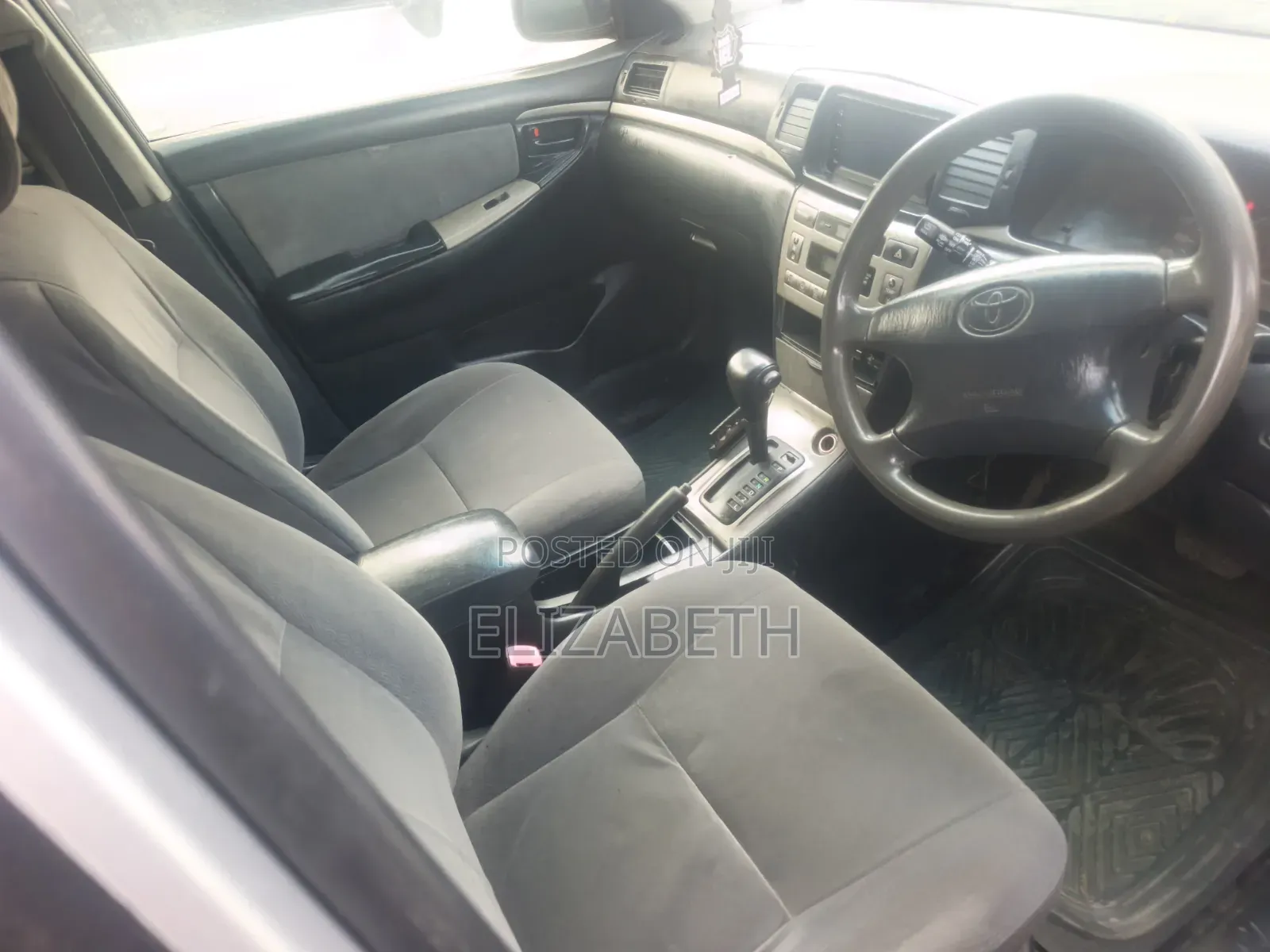 Toyota Corolla Fielder 2005 Silver
