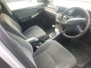 Toyota Corolla Fielder 2005 Silver