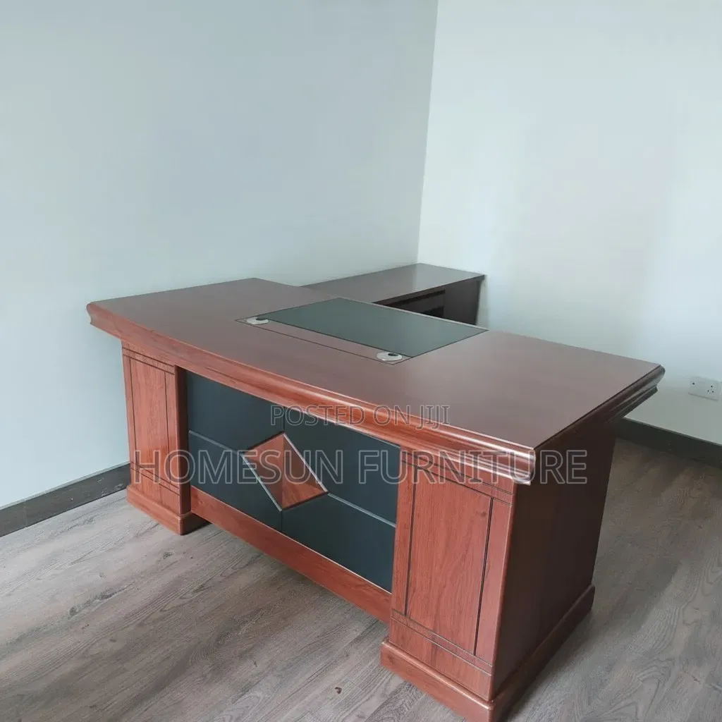 1.6meter Desk – Mahogany Executive Desk With Storage