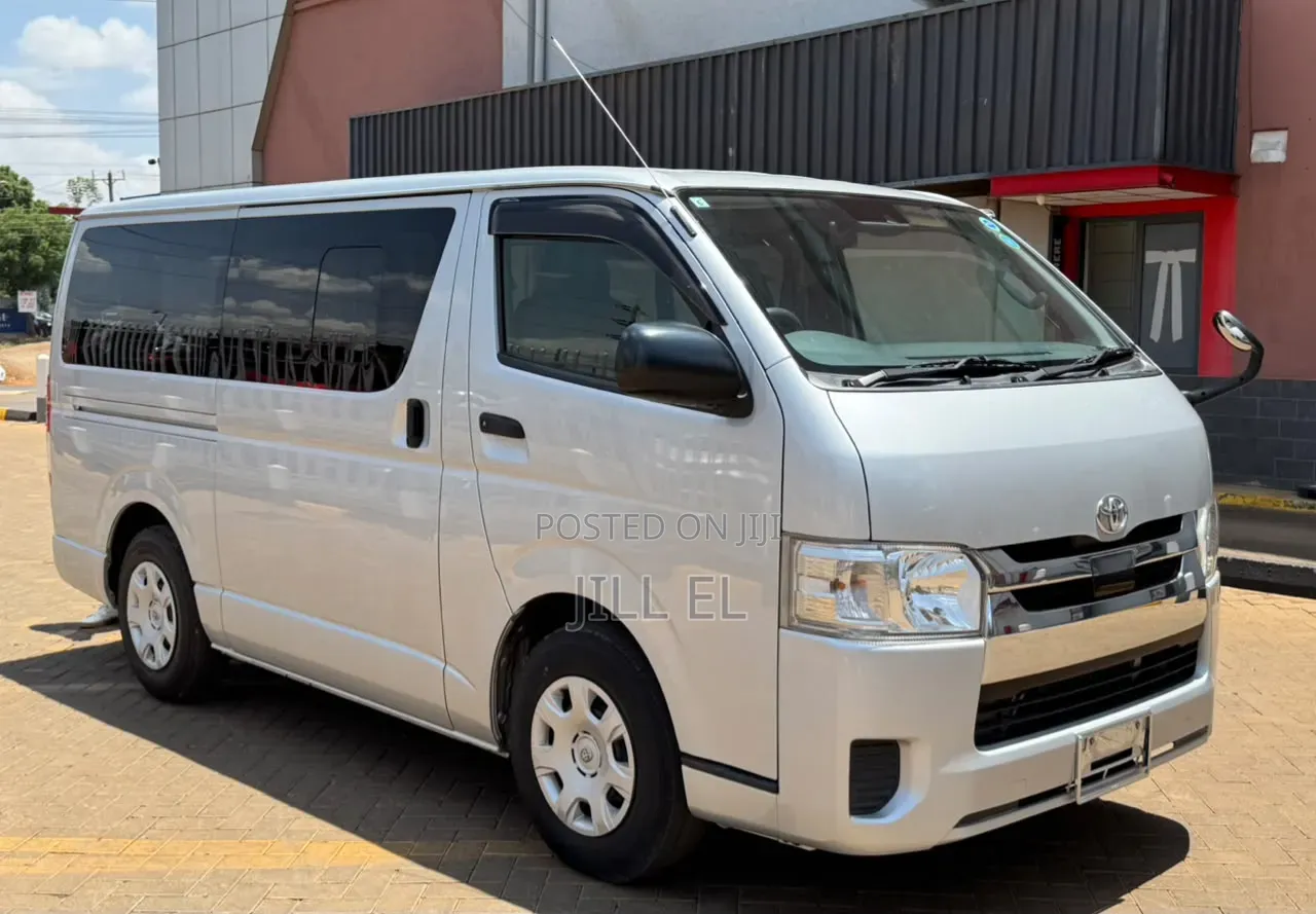 Toyota HiAce 2019 Silver