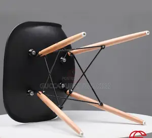 Black Ergonomic Plastic Eifel Style Eames Chair