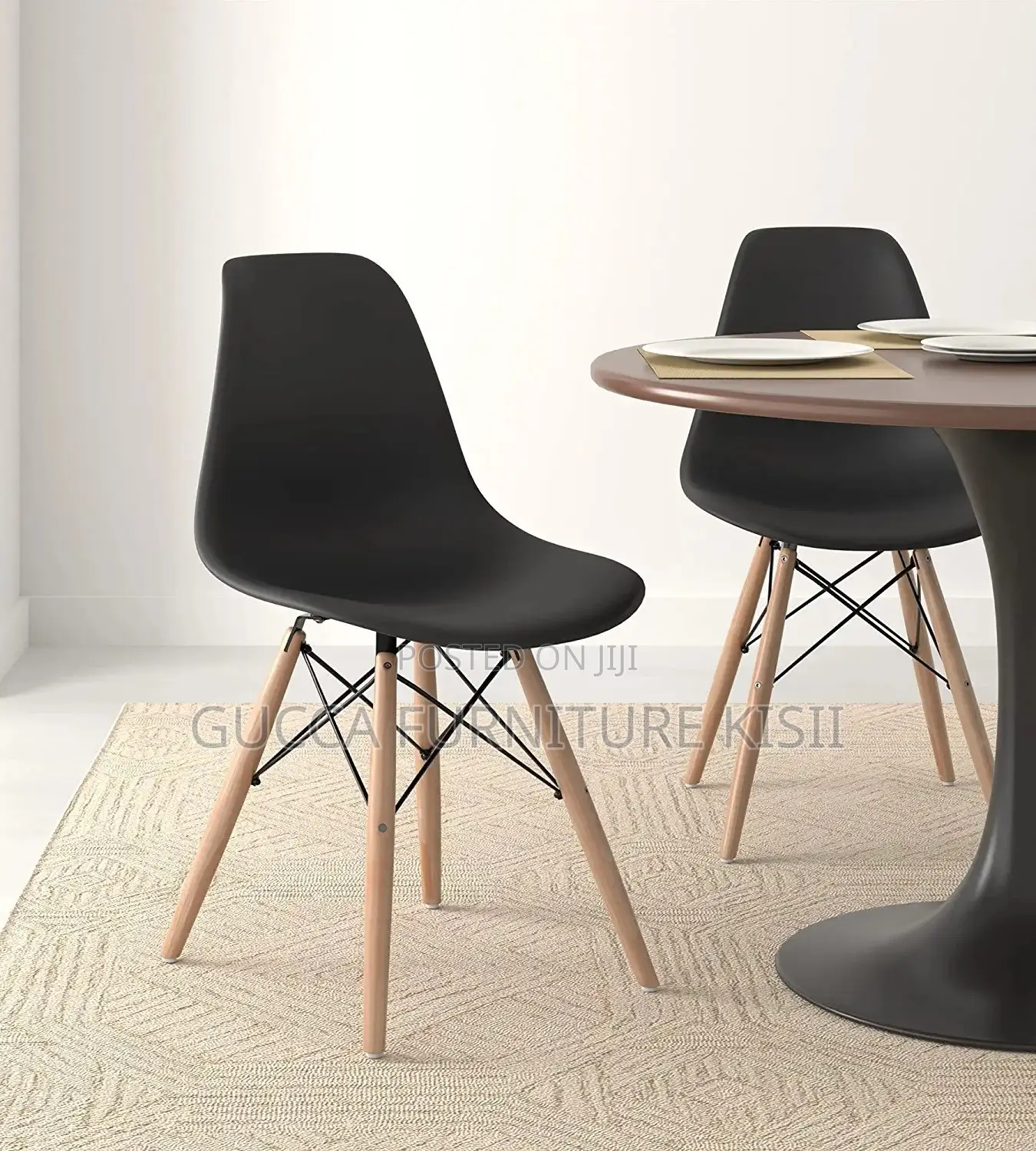 Black Ergonomic Plastic Eifel Style Eames Chair