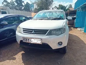 Mitsubishi Outlander 2006 White