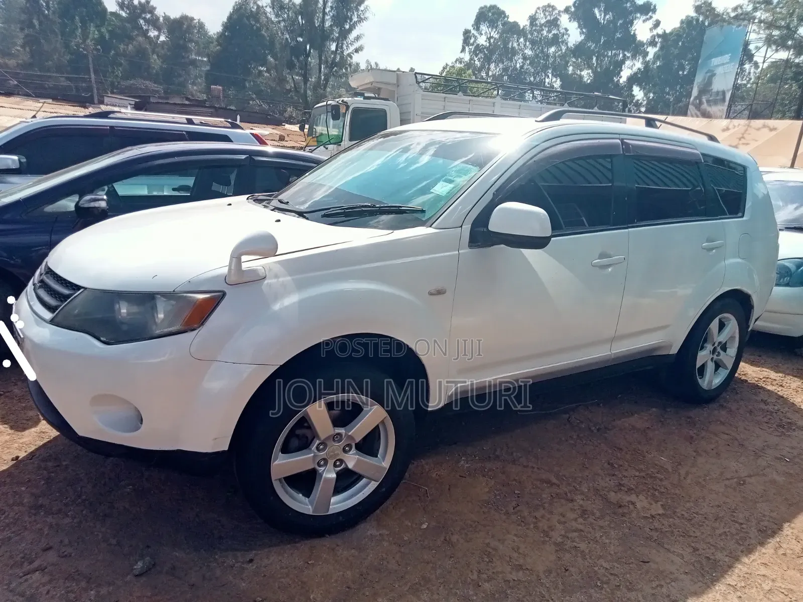 Mitsubishi Outlander 2006 White