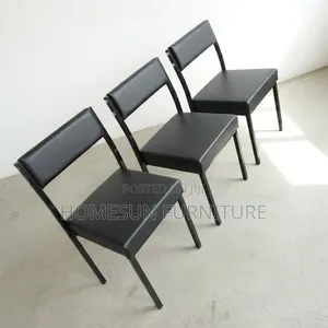 Visitor Chair – Black Padded Office Chair With Metal Frame