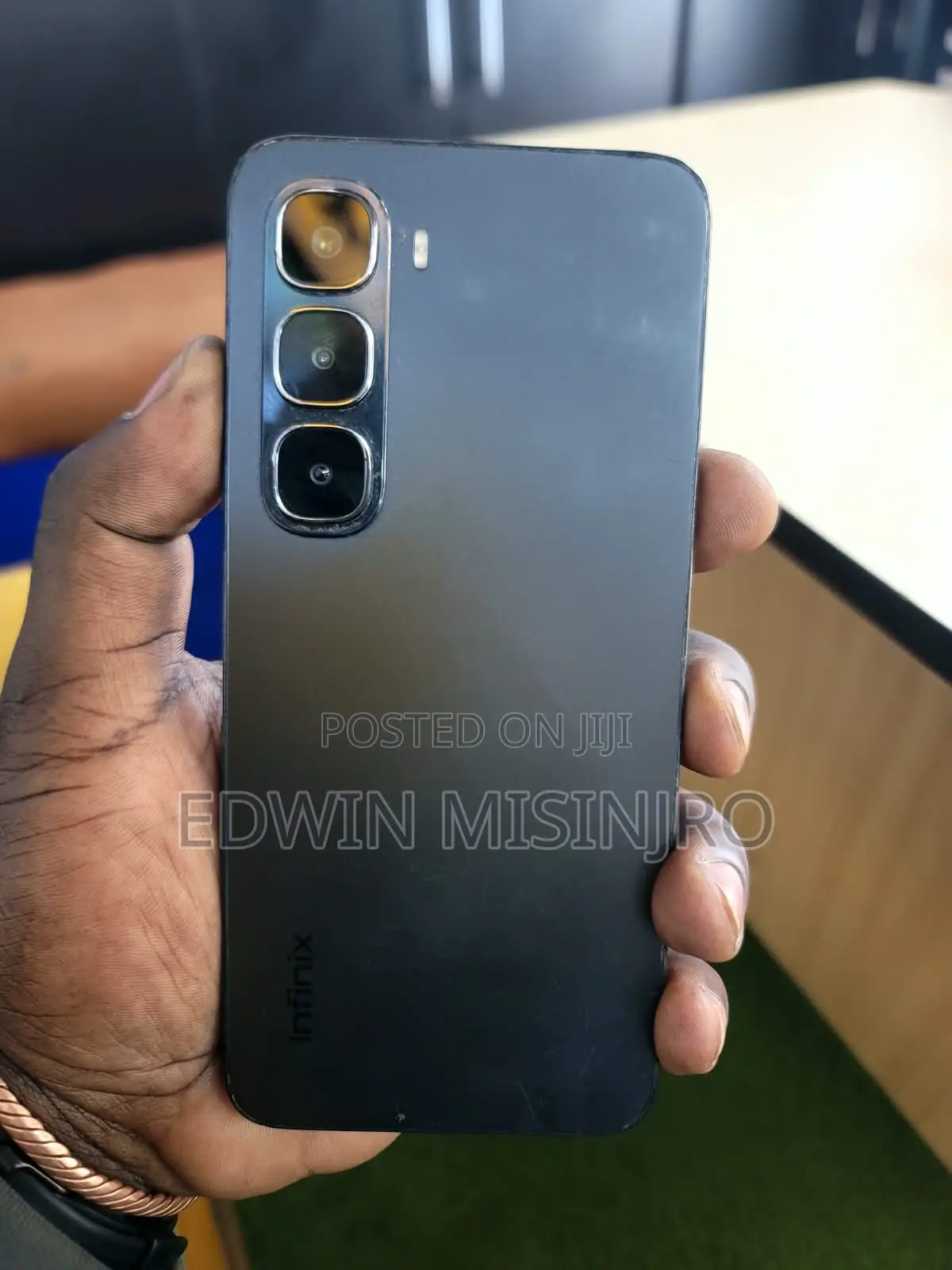 Infinix Hot 60i 128 GB Black