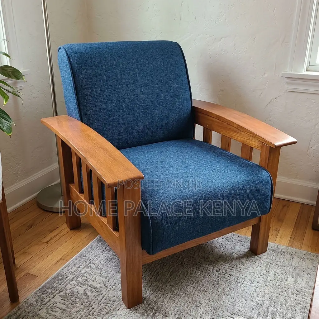 Home Couch; Mahogany Single Accent Couch