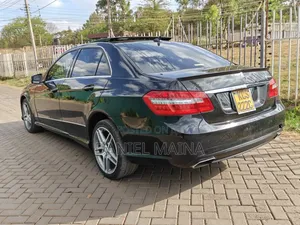 Mercedes-Benz E250 2012 Black