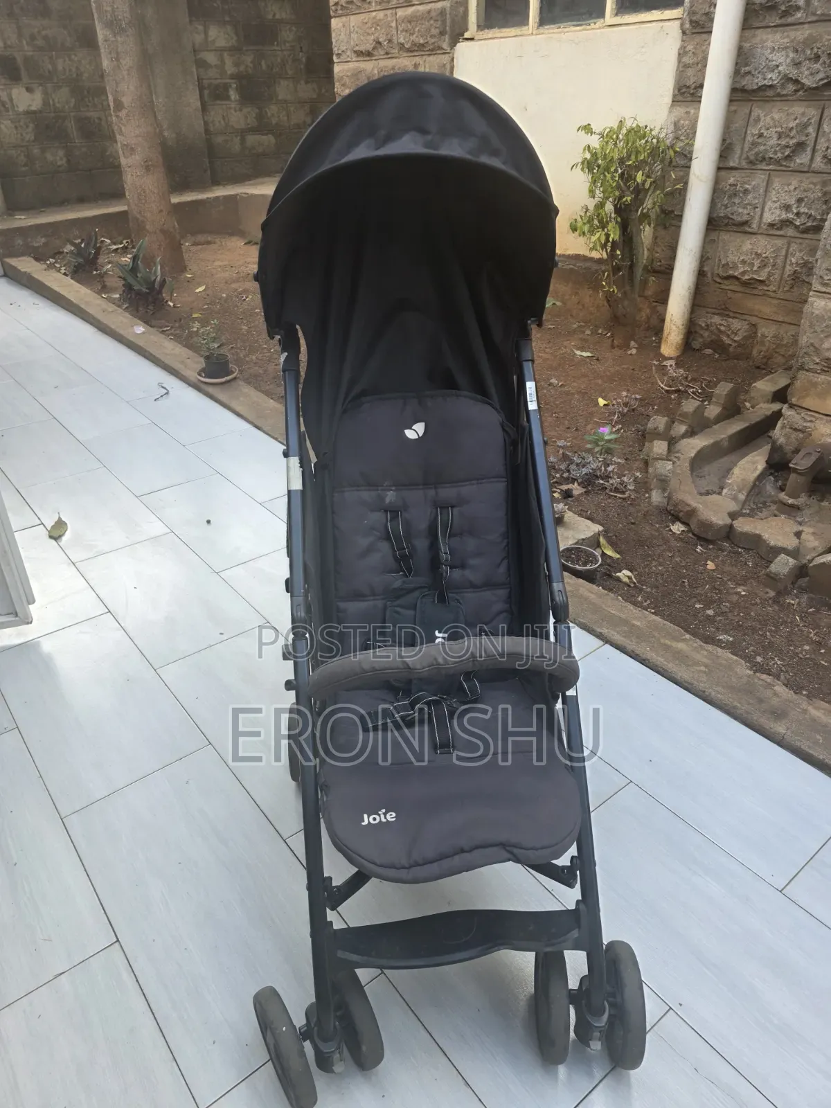 Joie Baby Stroller (Hardly Used) – Foldable (Imported From Dubai)