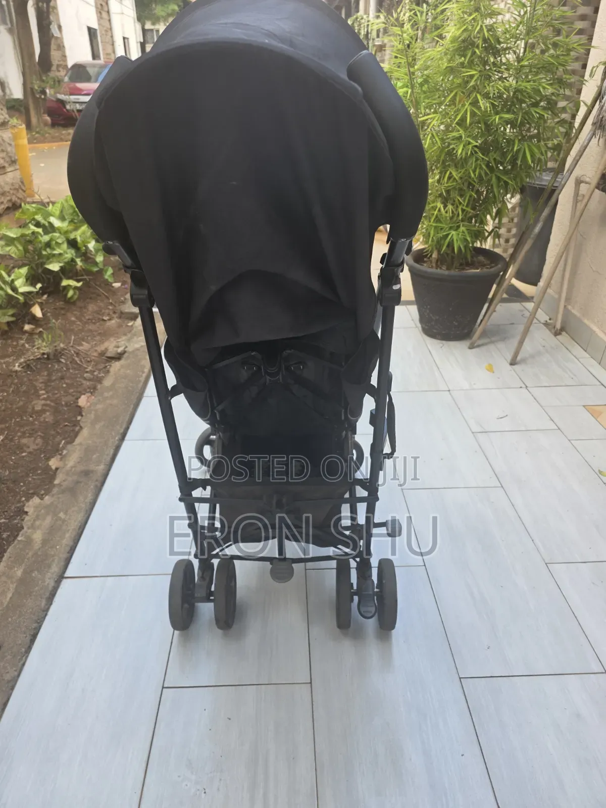 Joie Baby Stroller (Hardly Used) – Foldable (Imported From Dubai)