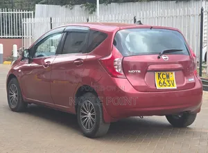 Nissan Note 2012 Maroon