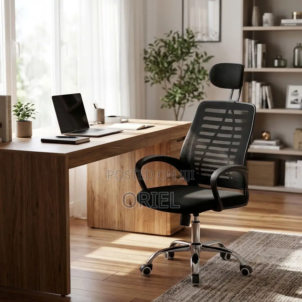 Modern Executive Office Seat With Supportive Headrest