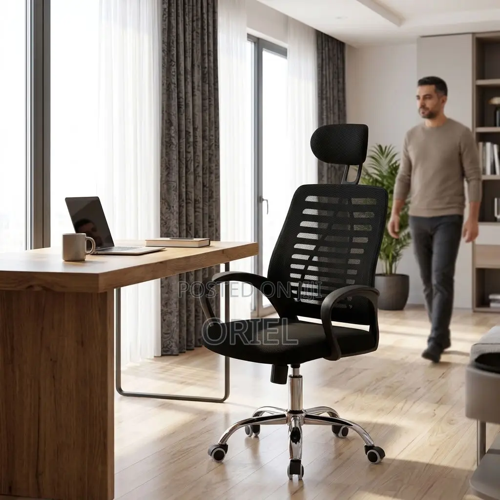 Modern Executive Office Seat With Supportive Headrest