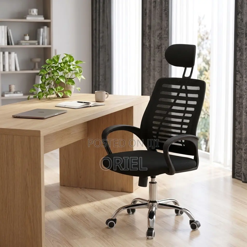 Modern Executive Office Seat With Supportive Headrest
