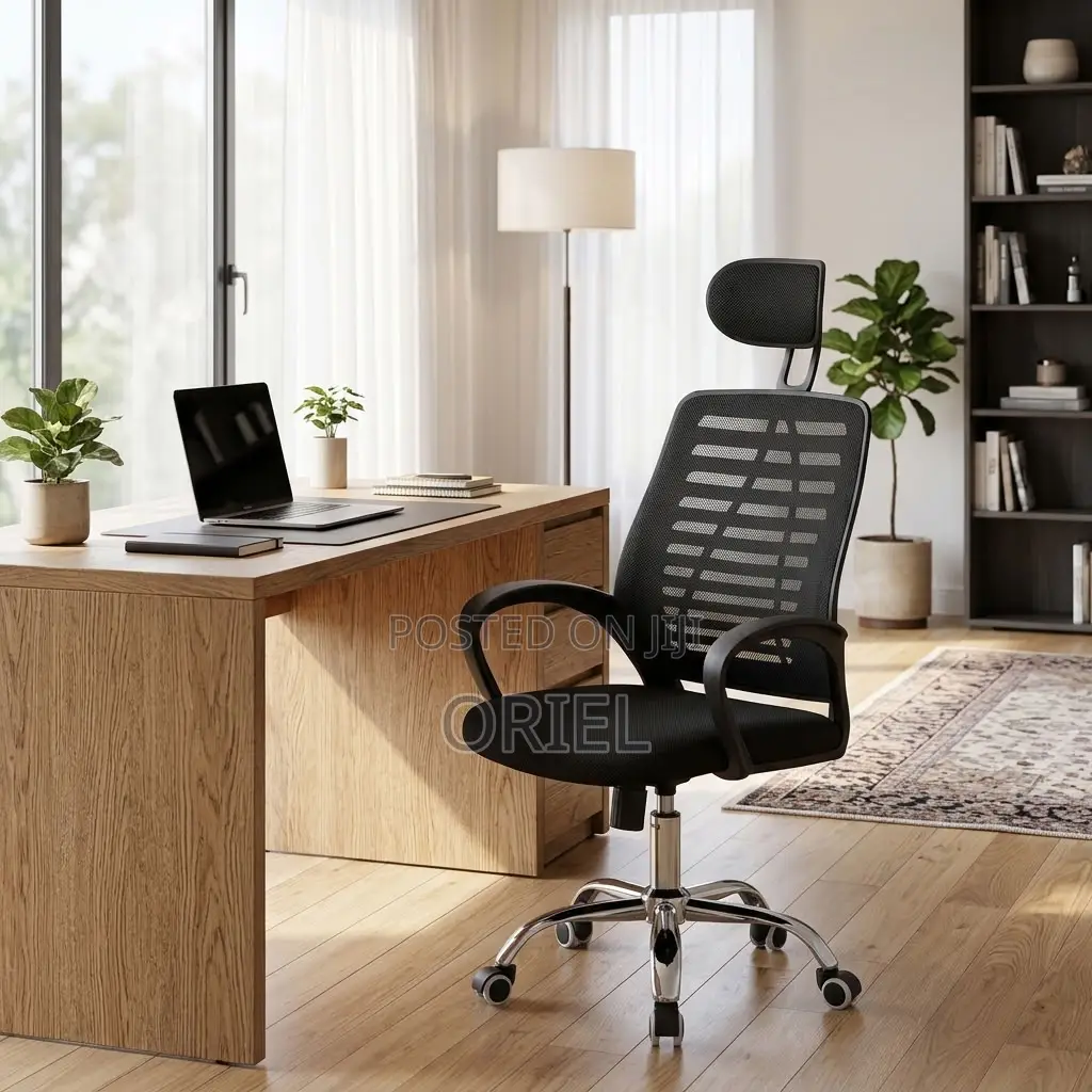 Modern Executive Office Seat With Supportive Headrest
