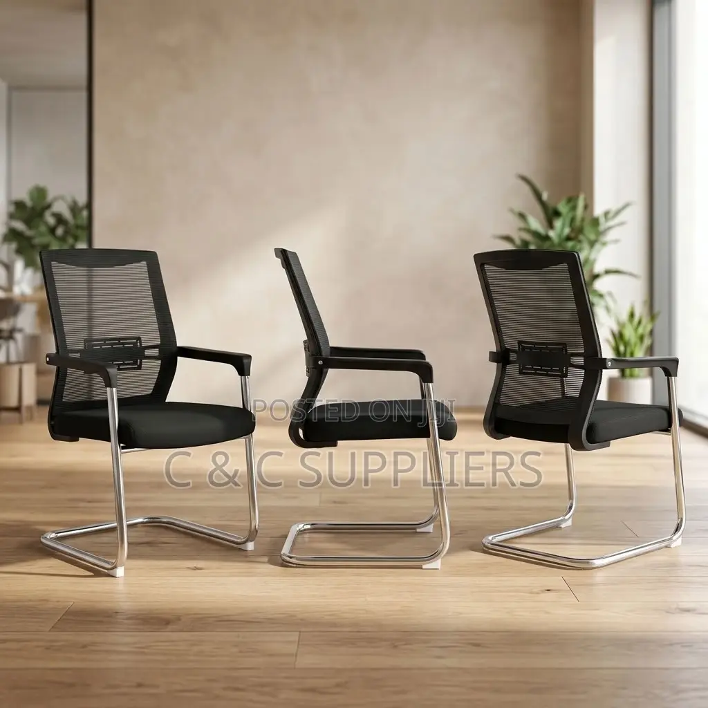 Mesh Visitors Chair With Padded Armrest.