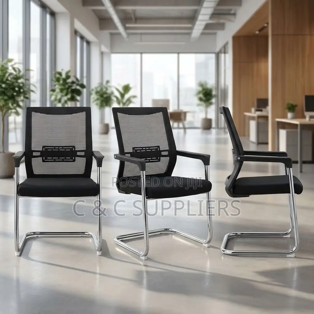Mesh Visitors Chair With Padded Armrest.