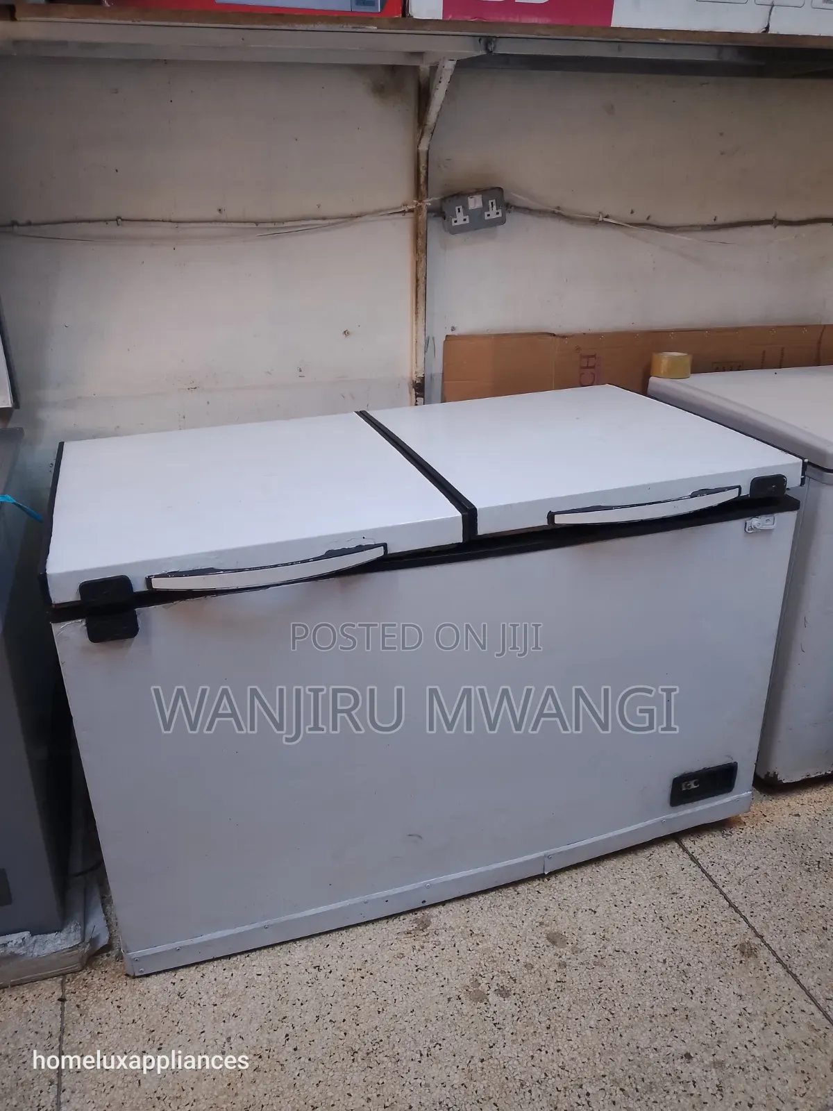 Exuk Double Door Freezer ( White )
