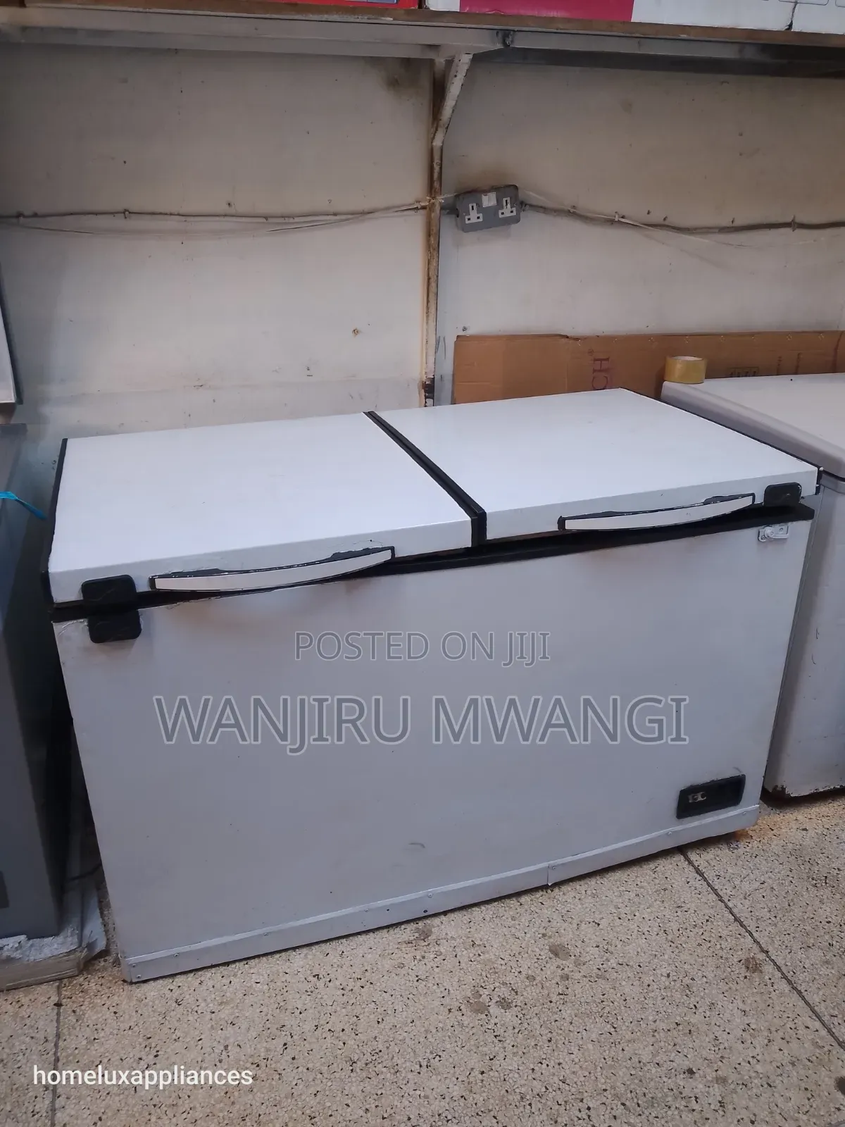Exuk Double Door Freezer ( White )