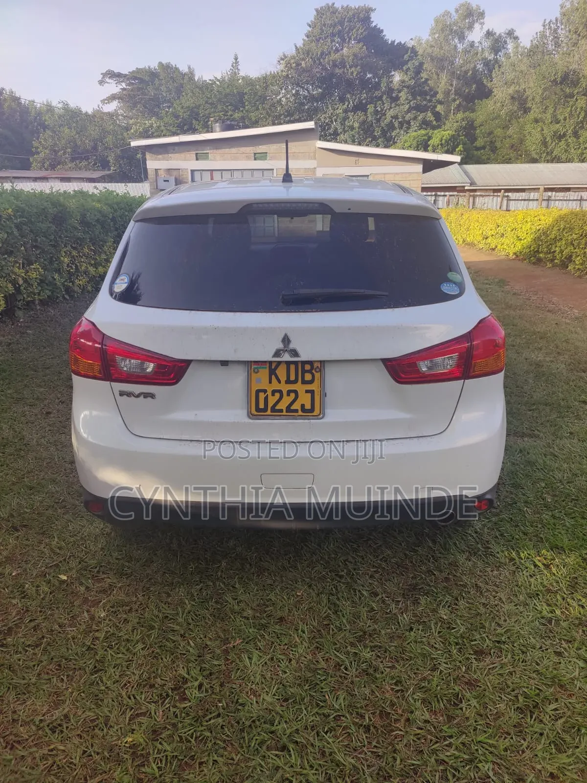 Mitsubishi RVR 2013 White