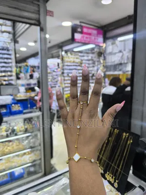 Fancy Hand Chain