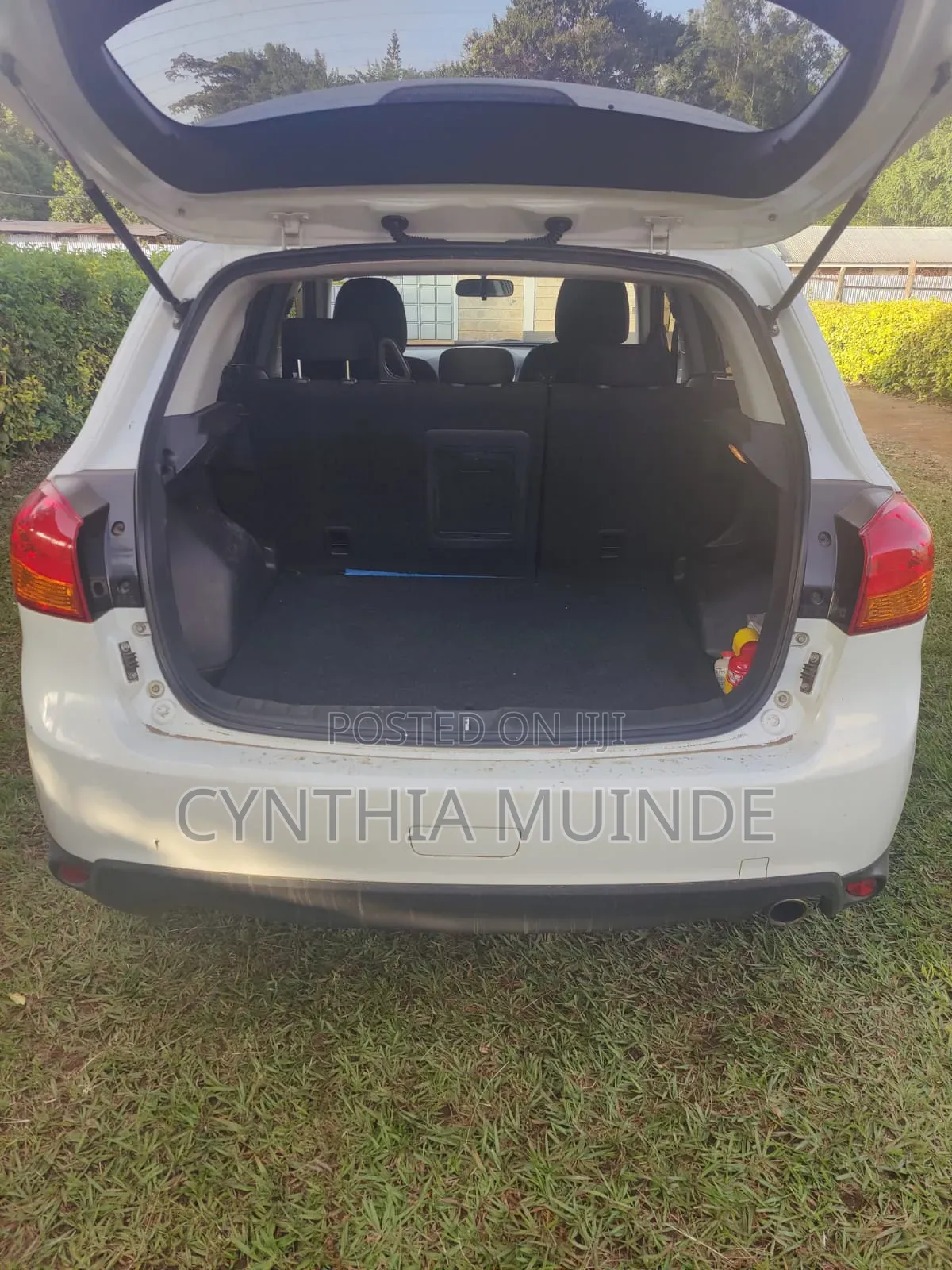 Mitsubishi RVR 2013 White