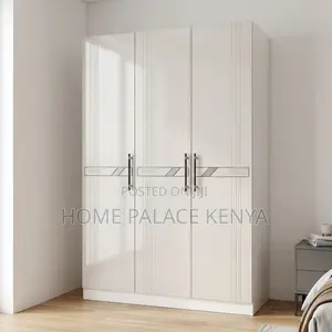 Home Closet; 3-Door Wardrobe With Hanging Rail