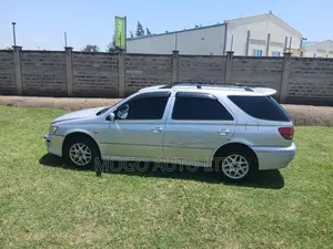 Toyota Vista 2001 Silver