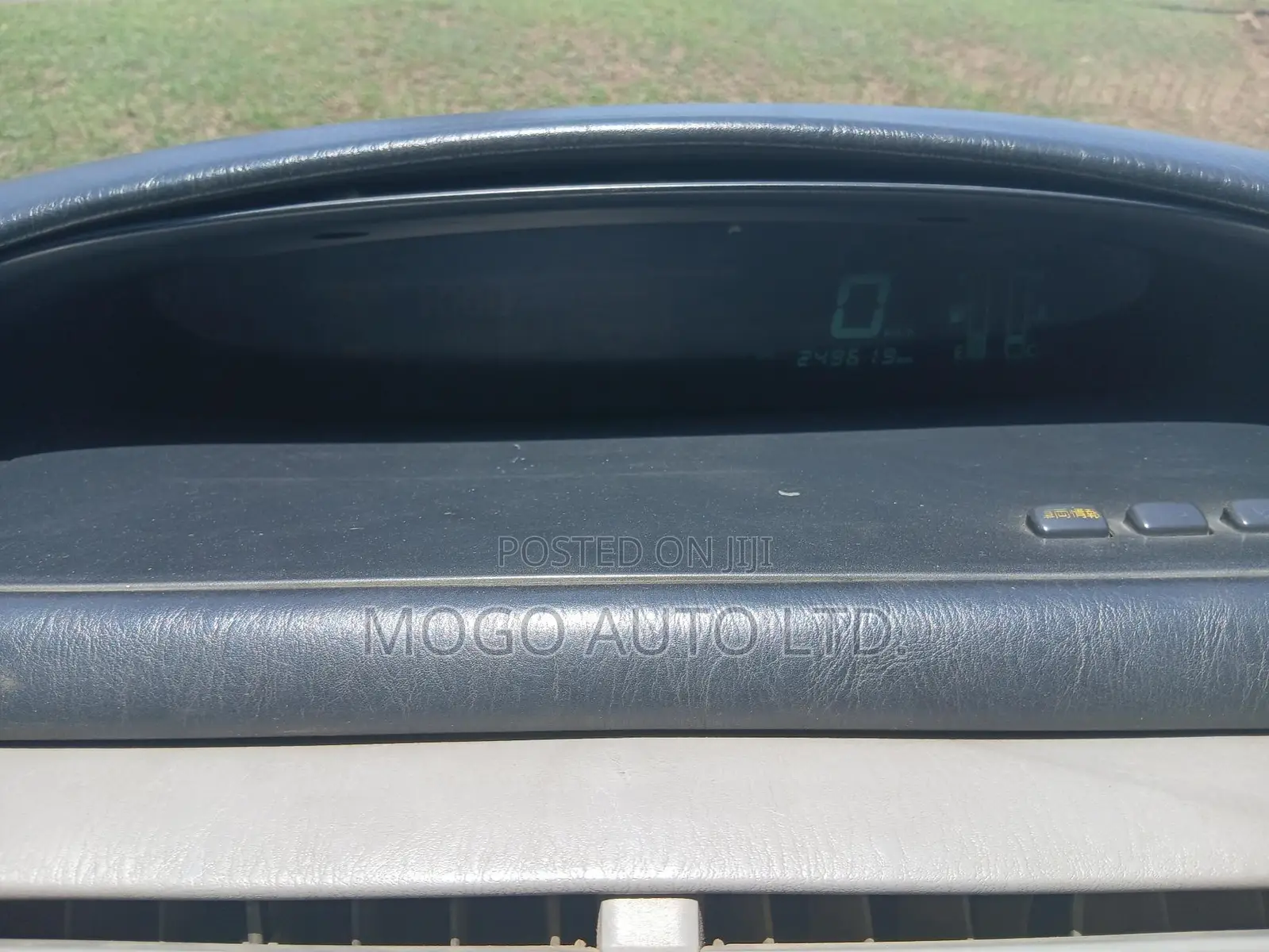 Toyota Vista 2001 Silver