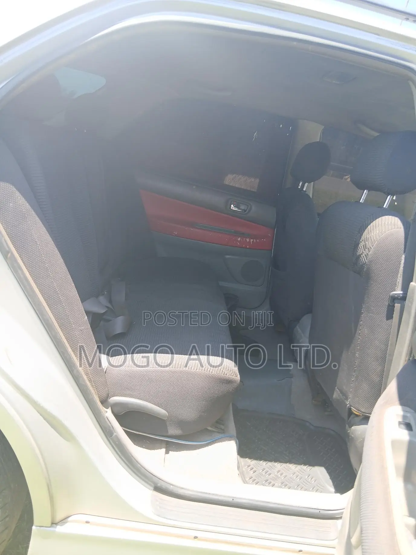 Toyota Vista 2001 Silver
