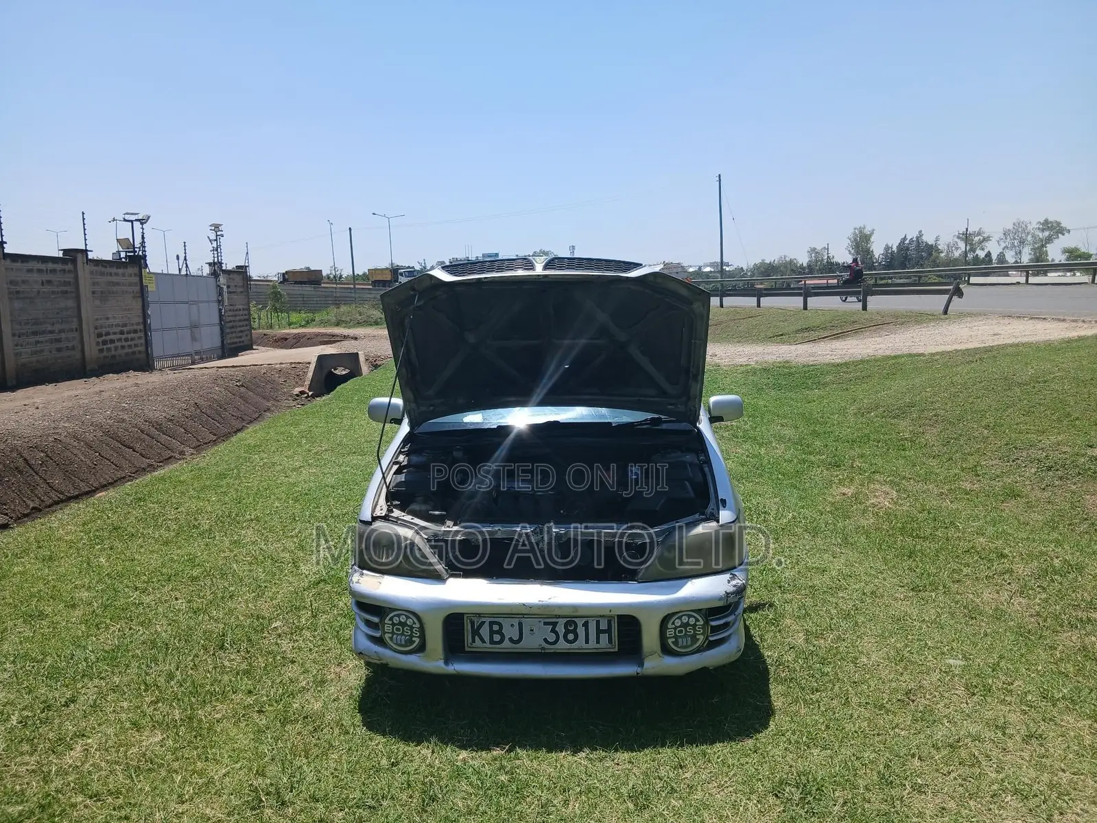 Toyota Vista 2001 Silver