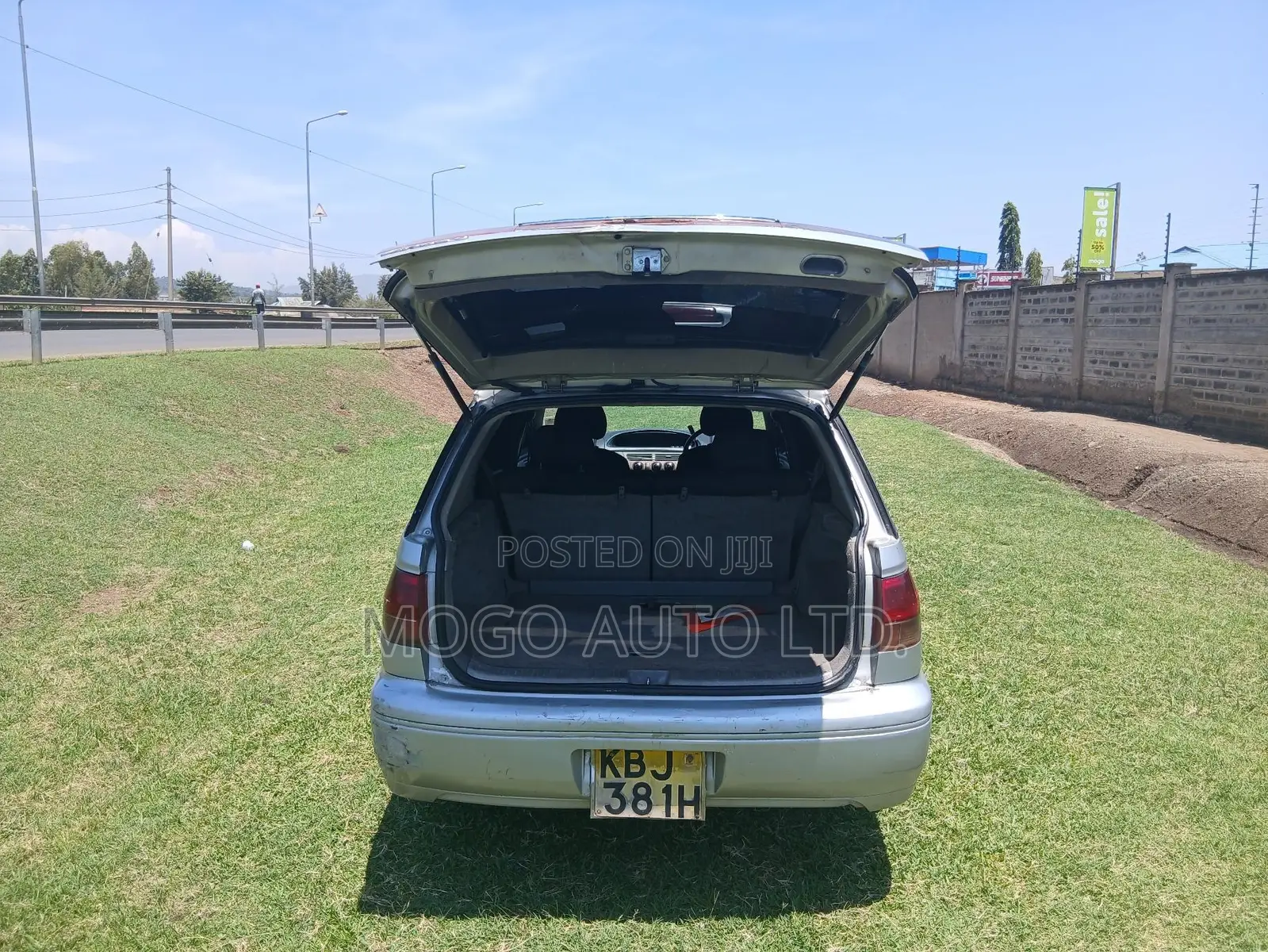 Toyota Vista 2001 Silver