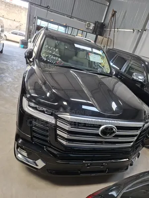 Toyota Land Cruiser Prado 2.8 2023 Black