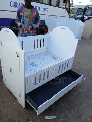 Newborn Cot With Mattress