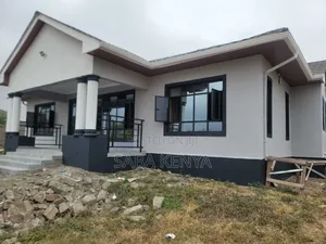 Furnished 5bdrm Bungalow in Konza, Kathiani for sale