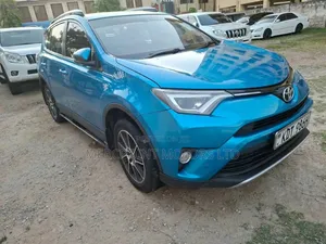 Toyota RAV4 2016 Blue