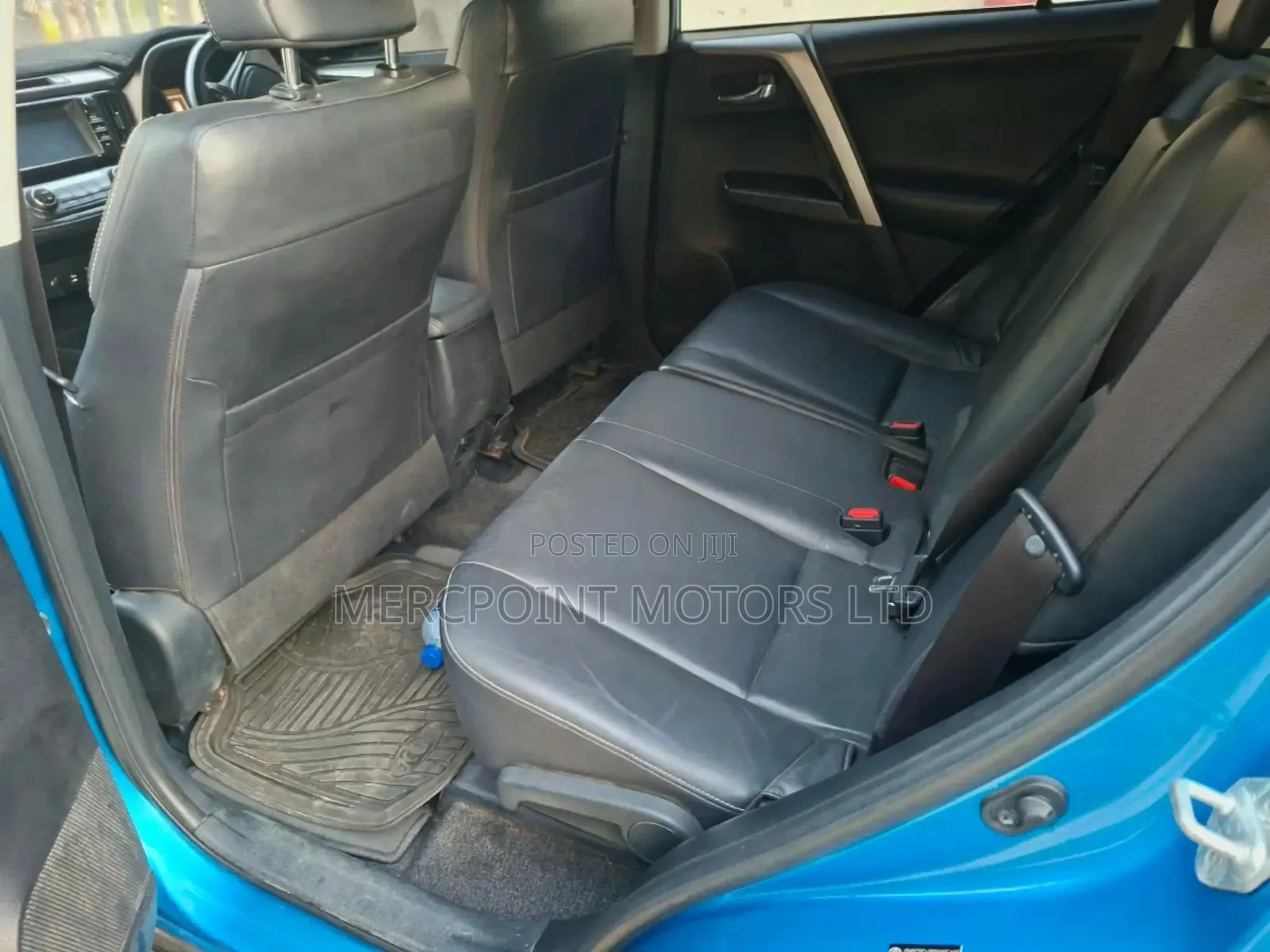 Toyota RAV4 2016 Blue