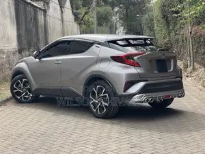 Toyota C-HR 2020 Silver