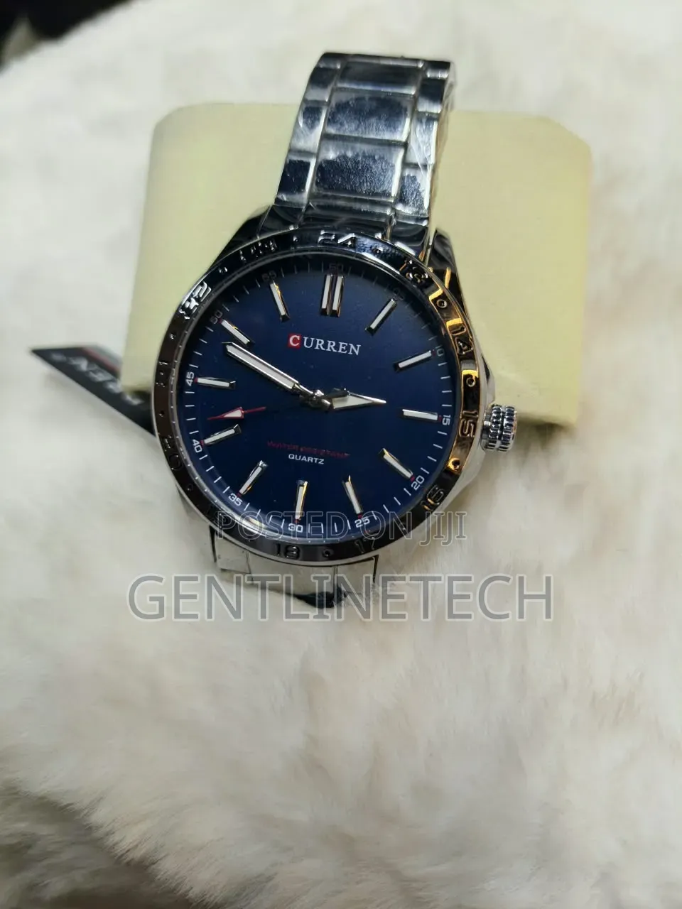 Curren 8452 Silver and Blue Watch – KSh 3,000