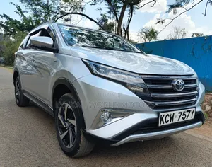 Toyota Rush 2019 Silver