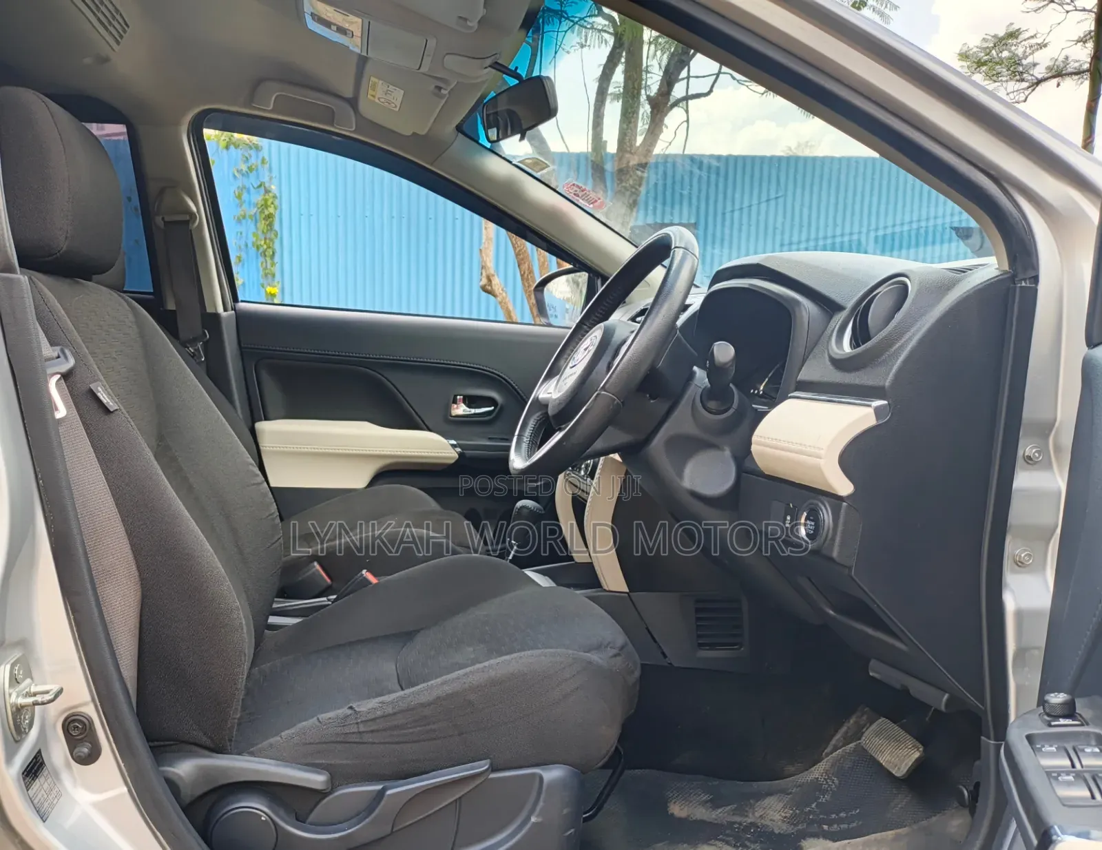 Toyota Rush 2019 Silver