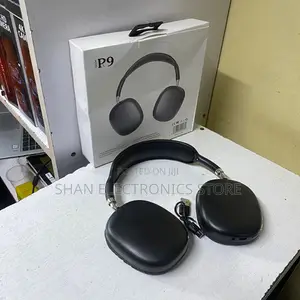 Rechargeable P9 Headphones With Wireless Bluetooth Technology