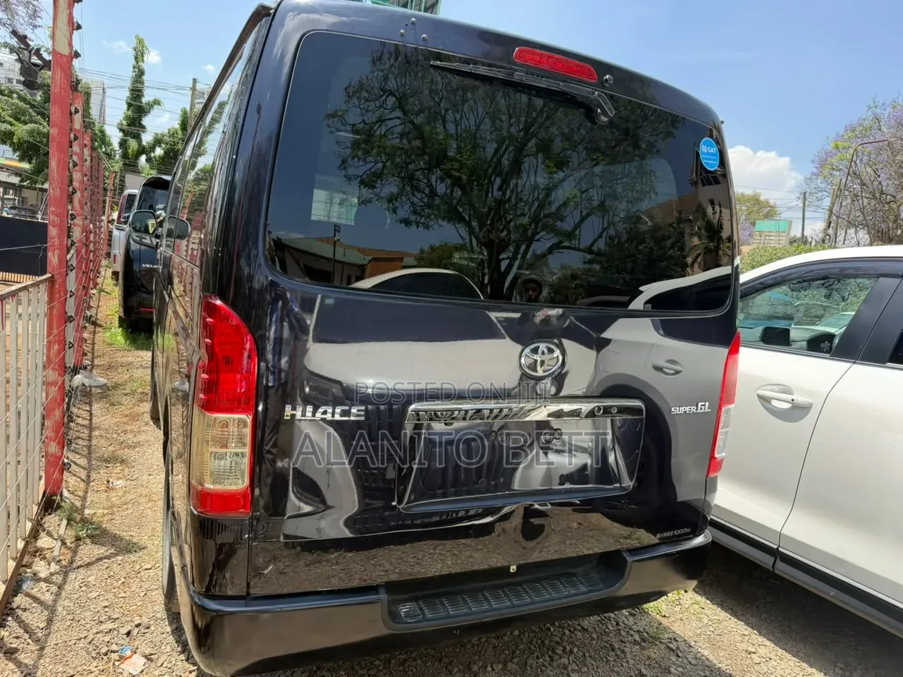 Toyota HiAce 2018 Black