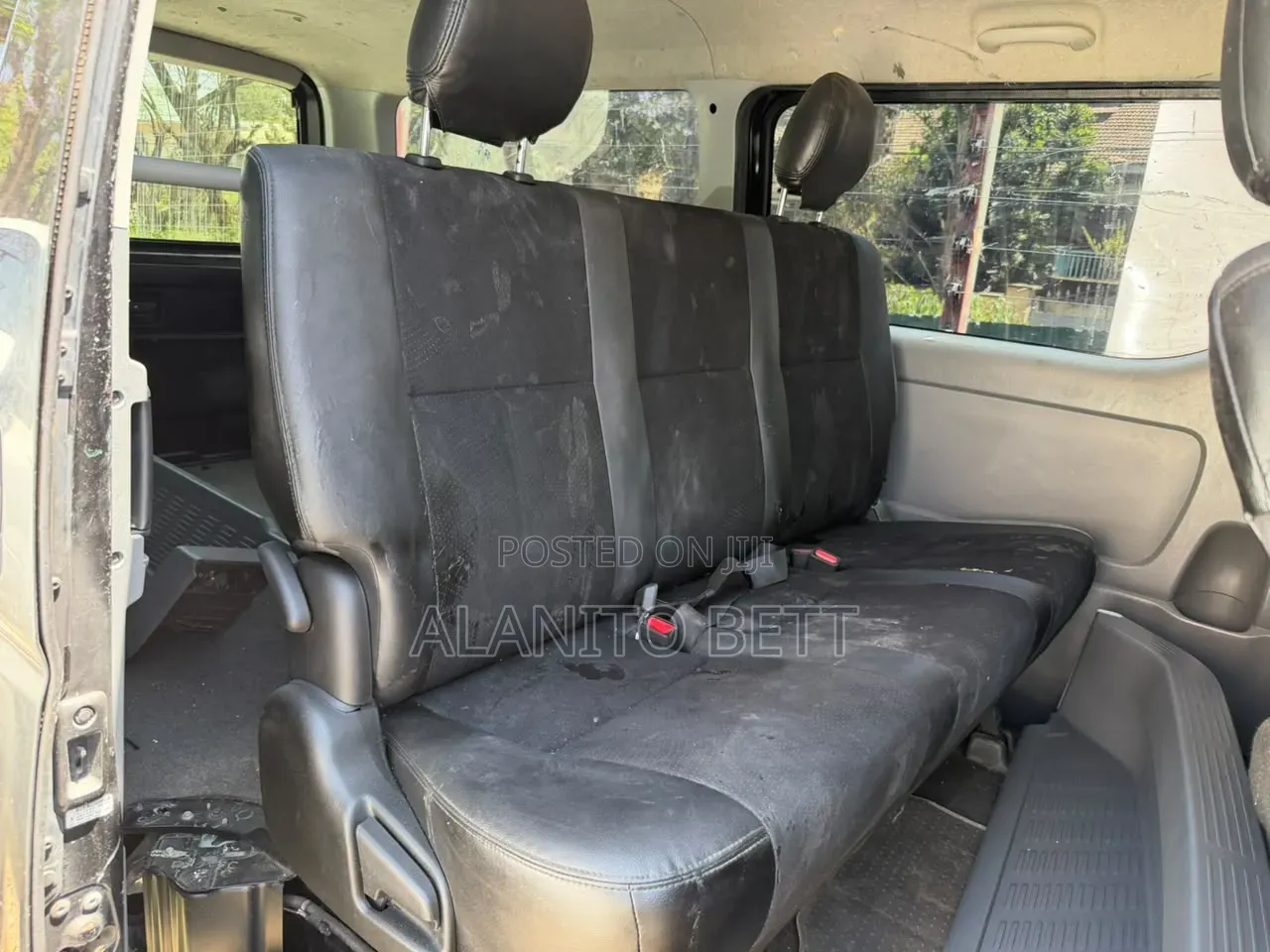 Toyota HiAce 2018 Black